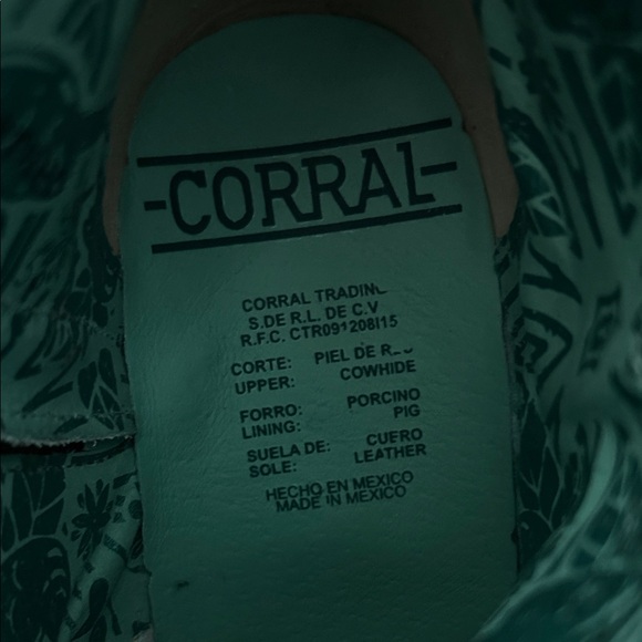 Corral Women's Purple and Gold Embroidered Ankle Boots - Picture 3 of 3